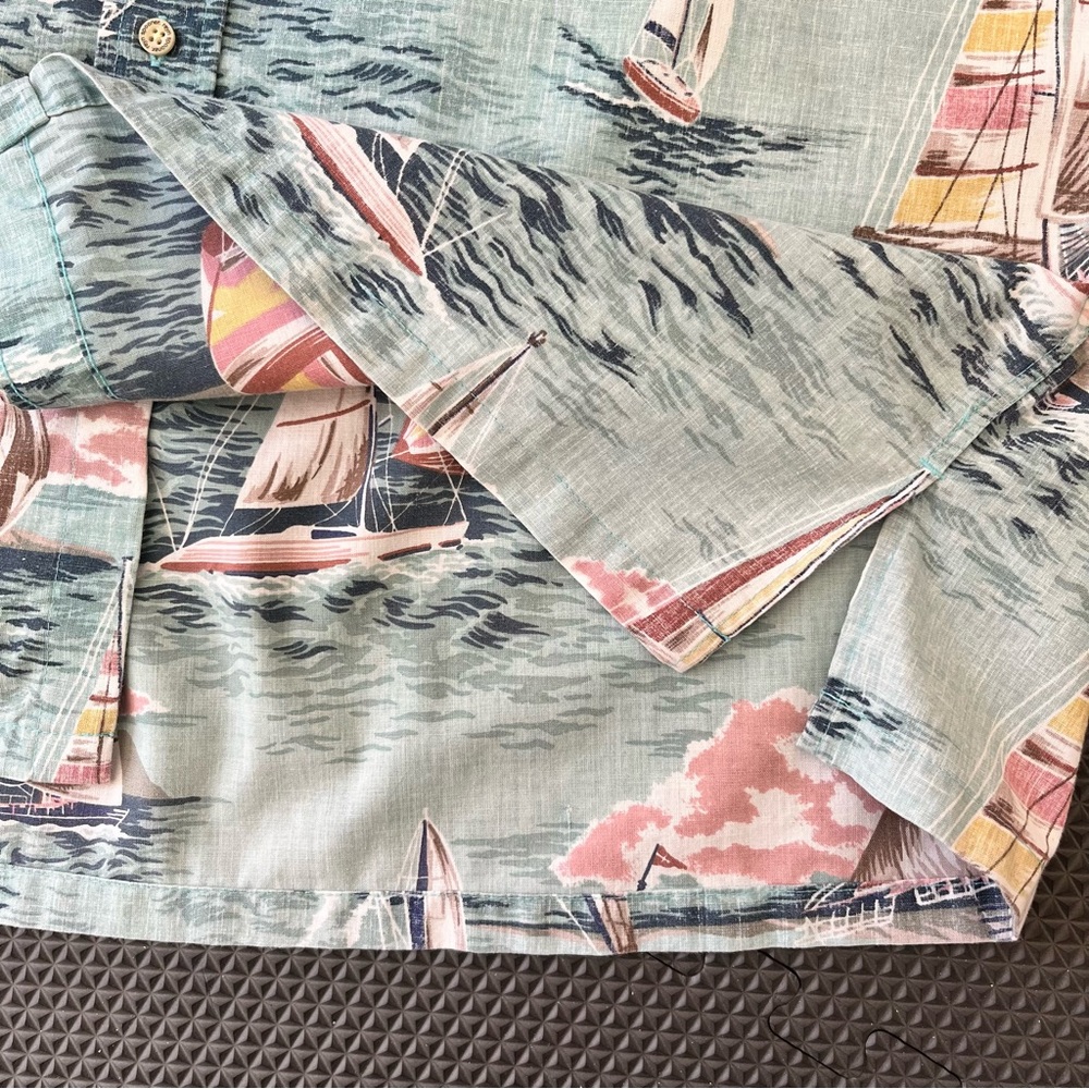 Reyn Spooner Reverse Print Sailboats Classic Fit Hawaiian Shirt Size XL - Picture 9 of 10